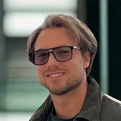 Andreas Karlsson
