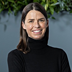 Lauren Pedersen