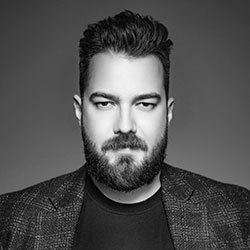 Alexander Mazikin