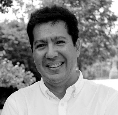 Esteban León