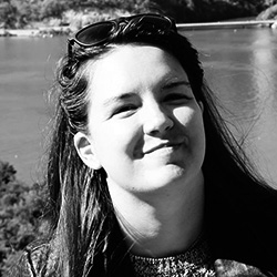Eszter Dávida