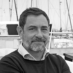 Marco Mendoza 