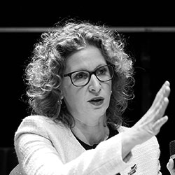 Orna Rosenfeld 