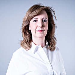 Dª. Lidia Escribano